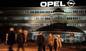 Переход к новым хозяевам может не спасти Opel от банкротства