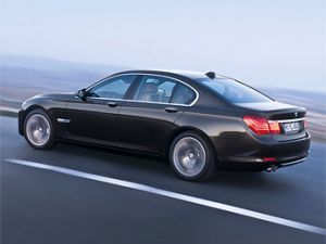 Новый дизель BMW появится на седане 7-Series