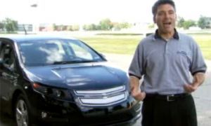 Первый предсерийный Chevrolet Volt засняли на видео
