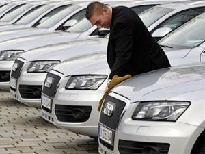 Продажи автомобилей в Германии выросли за полгода на четверть