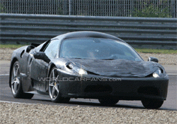 Появились шпионские фото полного прототипа Ferrari F450