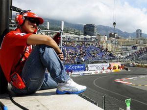 Фелипе Массу в Ferrari заменит Шумахер или Алонсо