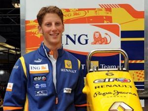 Нельсона Пике-младшего в команде Renault заменит гонщик GP2 Series