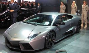 Lamborghini готовится показать кабриолет Reventon