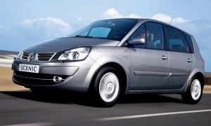 Renault Grand Scenic получил пять звезд в крэш-тестах EuroNCAP