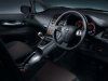Обновленная Toyota Auris поступила на рынок Японии - фото 7