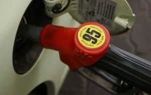 Чем «именной» бензин отличается от обычного А-95?