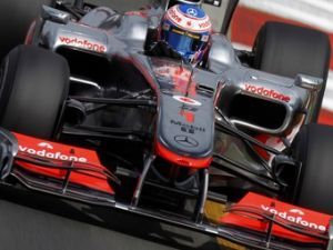 В команде McLaren отказались от нелегальной подвески
