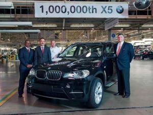 В США выпустили миллионный BMW X5
