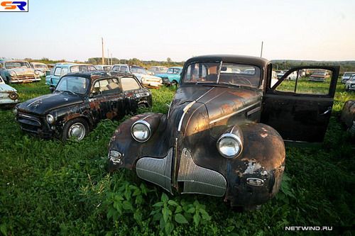 Кладбище старых русских авто. ФОТО