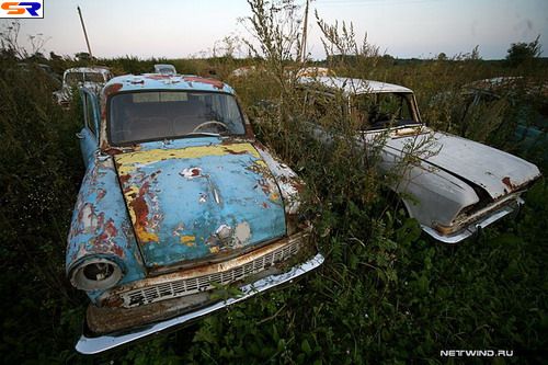 Кладбище старых русских авто. ФОТО