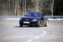   . (Audi TT) -  4