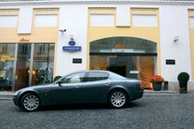   (Maserati Quattroporte) -  2