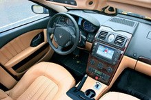  (Maserati Quattroporte) -  4