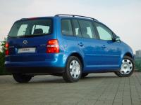 VW Touran:  ߻ (Volkswagen Touran) -  3
