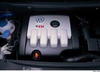VW Touran:  ߻ (Volkswagen Touran) -  6