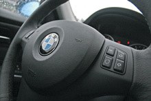 ’  ’ 
BMW 325i Dynamic (BMW 3 Series) -  4