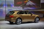  Bentley Bentayga    -  14