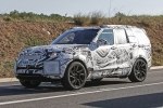  Land Rover Discovery     -  24