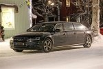 Audi A8    -  1