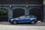 Volvo V40     -  15