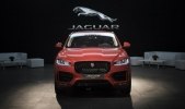       Jaguar F-Pace -  6