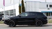 Porsche Cayenne    -  3