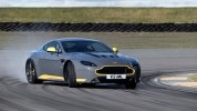  Aston Martin Vantage V12 S   -  19
