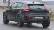 Volvo XC40    V40 -  6