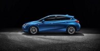       Chevrolet Cruze   -  2