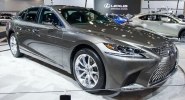   Lexus LS 500h     -  1