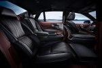   Lexus LS 500h     -  16