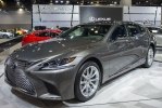   Lexus LS 500h     -  3