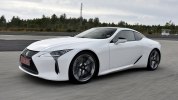      Lexus LC -  13