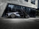 Mercedes-AMG Project One:      -  8