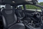 Hyundai i30 N:   VW Golf GTI -  33