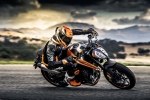 KTM 790 Duke 2018 — один из претендентов на звание лучшего мотоцикла мотошоу EICMA 2017 - фото 17