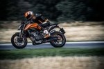 KTM 790 Duke 2018 — один из претендентов на звание лучшего мотоцикла мотошоу EICMA 2017 - фото 18