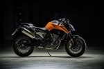 KTM 790 Duke 2018 — один из претендентов на звание лучшего мотоцикла мотошоу EICMA 2017 - фото 24