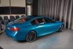 BMW M760Li Individual Long Beach Blue   - -  11