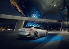 BMW определилась с датой дебюта электрокара i4 - фото 5