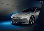 BMW определилась с датой дебюта электрокара i4 - фото 8