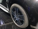 Париж 2018: Mercedes-Benz представил конкурента Audi e-tron и Jaguar i-Pace - фото 9