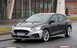  Ford Focus ST     -  2