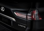 У Lexus LX появилась очень черная версия Inspiration Series - фото 3