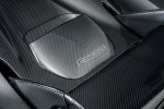 Koenigsegg построил первую машину с кузовом из «голого» карбона - фото 4