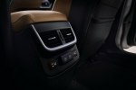 Subaru представила седан Legacy нового поколения - фото 8