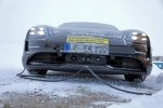 Фотошпионам удалось снять электрический Porsche Taycan почти без камуфляжа - фото 21