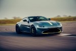 Aston Martin сделал облегчённый Vantage AMR с «механикой» - фото 3