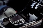 В Европе стартовали продажи первого электрического кроссовера Mercedes-Benz - фото 6
